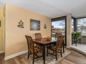 7-24 166th Street 8C, Beechhurst NY 11357