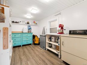 22 Greenway Circle, Syosset NY 11791