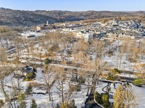 2 Apple Tree Close, Chappaqua NY 10514