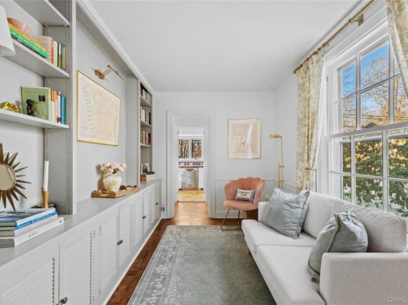 2 Apple Tree Close, Chappaqua NY 10514