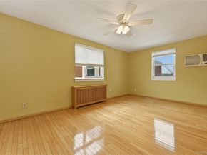 263-33 73rd Avenue 97A72, Glen Oaks NY 11004