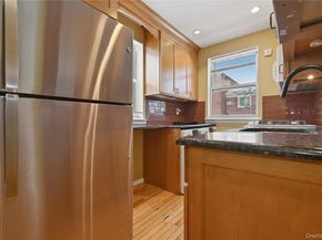 263-33 73rd Avenue 97A72, Glen Oaks NY 11004