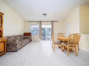 418 Willow Lane, Valley Stream NY 11580