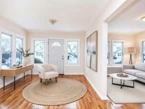 90-09 216th Street, Queens Village NY 11428