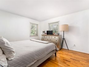 19 Florence Road, Hampton Bays NY 11946