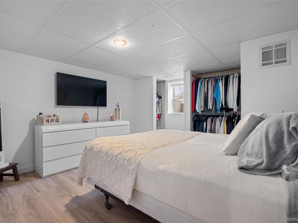 148 S Hillside Avenue, Nesconset NY 11767