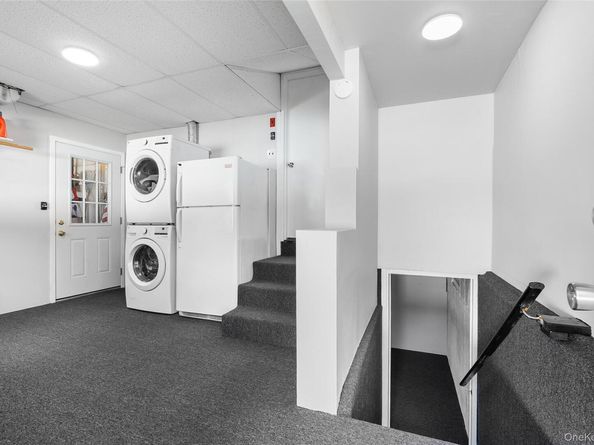 148 S Hillside Avenue, Nesconset NY 11767