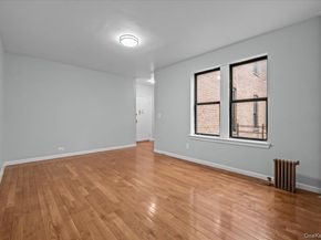 2186 cruger Road, Bronx NY 10462