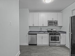 2186 cruger Road, Bronx NY 10462