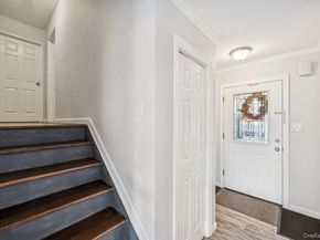 26 Grand Canyon Lane, Coram NY 11727