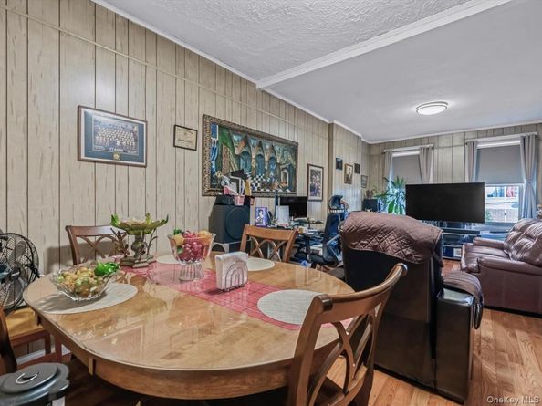 225 Hale Avenue HSE, Brooklyn NY 11208