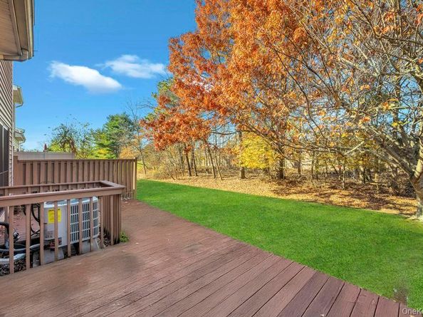 173 North Lane, Smithtown NY 11787