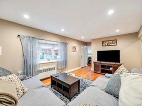 24 W Oak Street, Farmingdale NY 11735