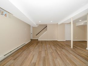 123 4th Avenue, Huntington NY 11746