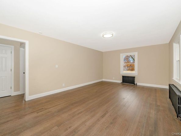 123 4th Avenue, Huntington NY 11746