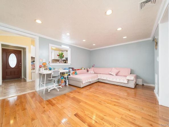 10 Church street, Howard Beach NY 11414