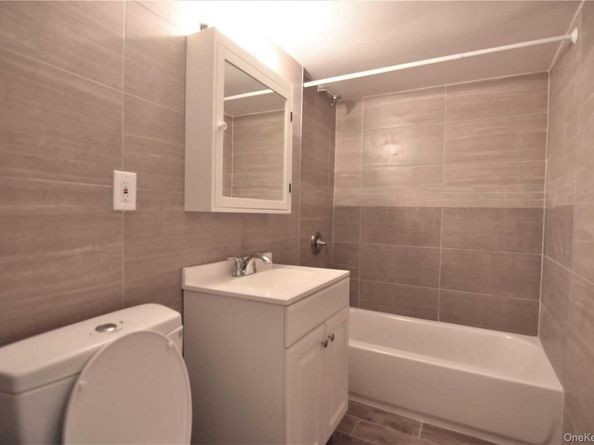 59-32 164th Street, Flushing NY 11365