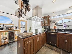 107 1st Place, Bellmore NY 11710