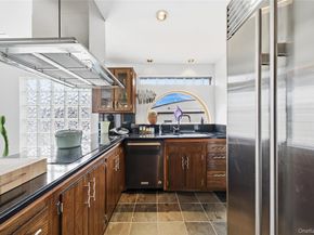 107 1st Place, Bellmore NY 11710