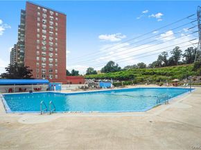 1841 Central Park Avenue 16A, Yonkers NY 10710
