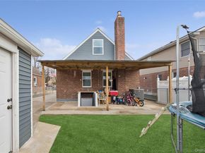 109 Caroline Avenue, Franklin Square NY 11010
