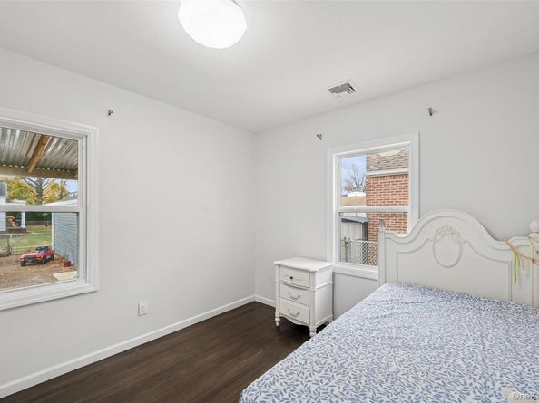 109 Caroline Avenue, Franklin Square NY 11010