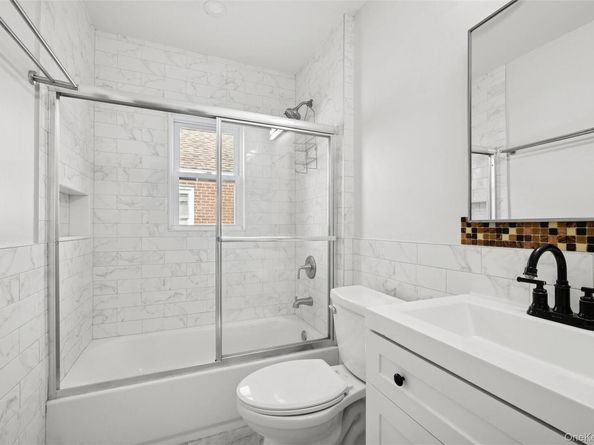 109 Caroline Avenue, Franklin Square NY 11010