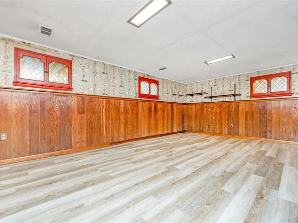 1607 201st Street, Bayside NY 11360