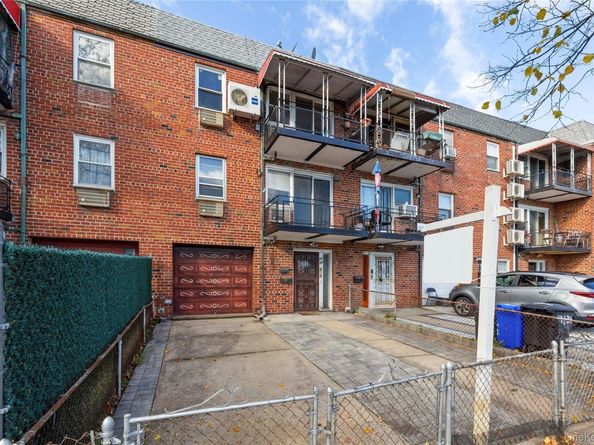 71-34 Kissena Boulevard, Flushing NY 11367