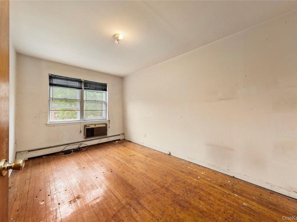 71-34 Kissena Boulevard, Flushing NY 11367