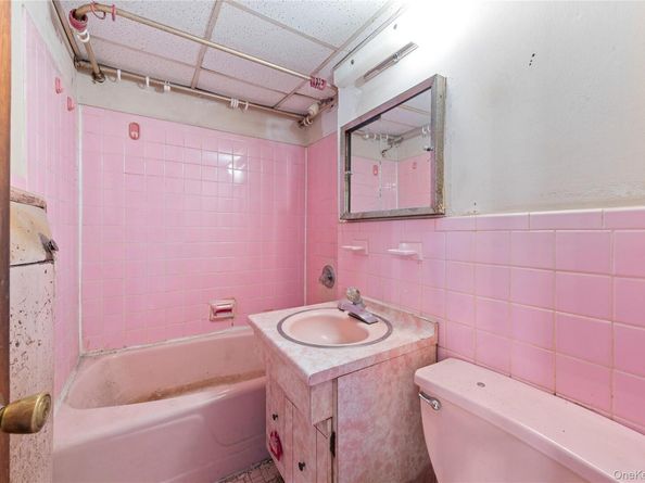 71-34 Kissena Boulevard, Flushing NY 11367