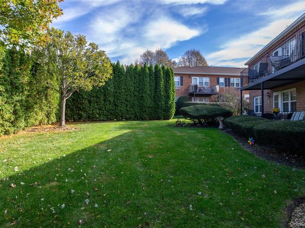 307-13 Hicksville Road 13, Bethpage NY 11714