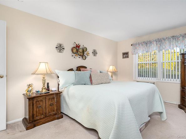 307-13 Hicksville Road 13, Bethpage NY 11714