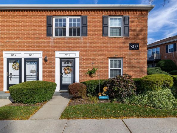 307-13 Hicksville Road 13, Bethpage NY 11714