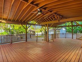 67 Royal Way, New Hyde Park NY 11040