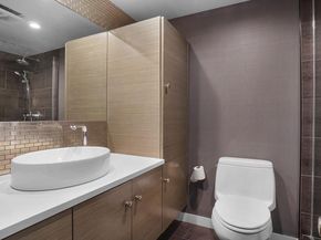 67 Royal Way, New Hyde Park NY 11040