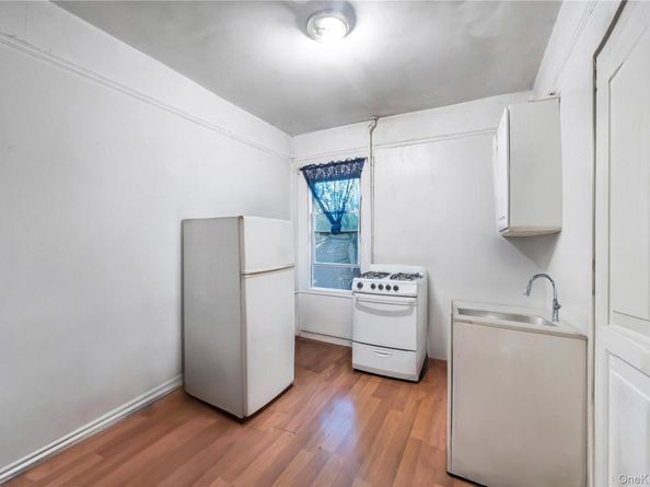 37-58 79th Street, Jackson Heights NY 11372