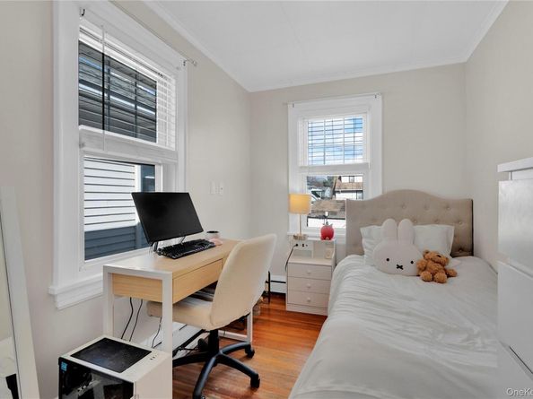 33 Pratt Street, New Rochelle NY 10801