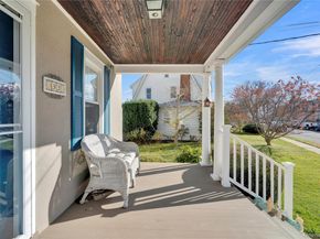 33 Pratt Street, New Rochelle NY 10801