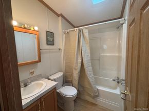 1661 Old Country Road 280, Riverhead NY 11901