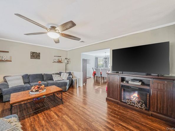 18 Ashford Drive, Ridge NY 11961