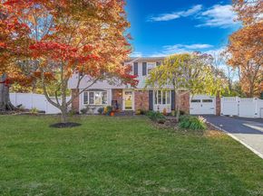 18 Ashford Drive, Ridge NY 11961