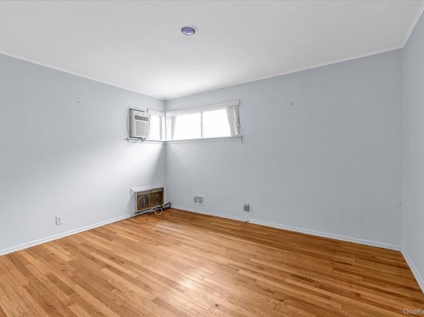 732 128th Street, College Point NY 11356