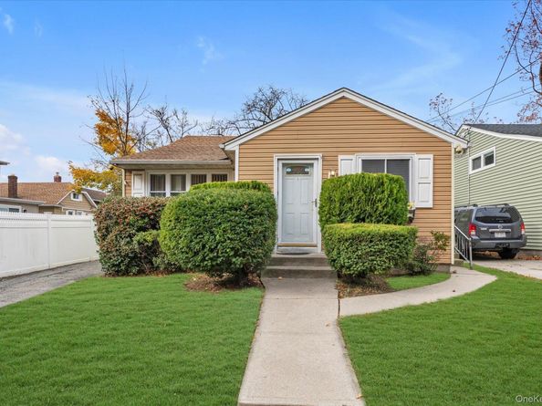 732 128th Street, College Point NY 11356