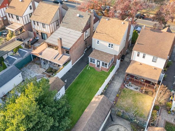 88-30 Cooper Avenue, Glendale NY 11385