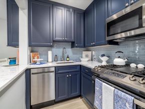 560 Broadway W 4R, Long Beach NY 11561