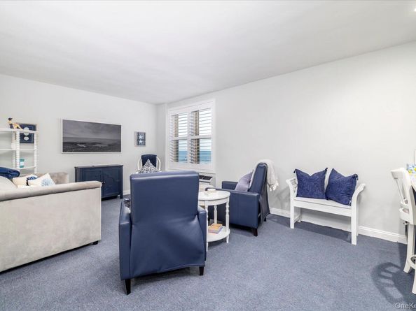 560 Broadway W 4R, Long Beach NY 11561