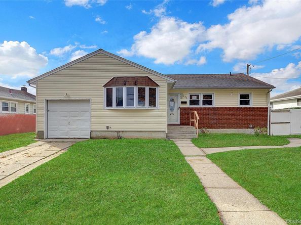 236 Boundary Avenue, Massapequa NY 11758
