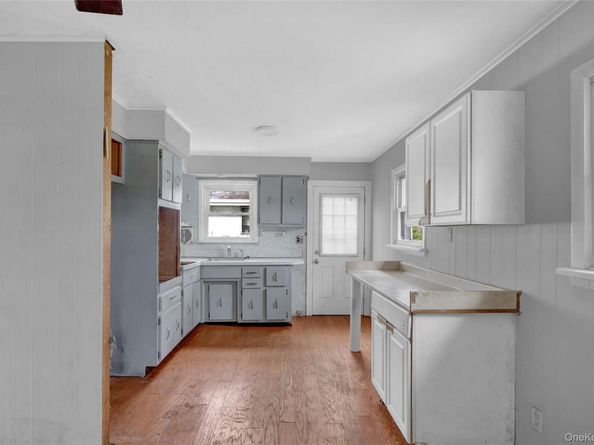 236 Boundary Avenue, Massapequa NY 11758