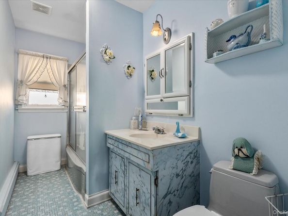 647 Seamans Neck Road, Seaford NY 11783